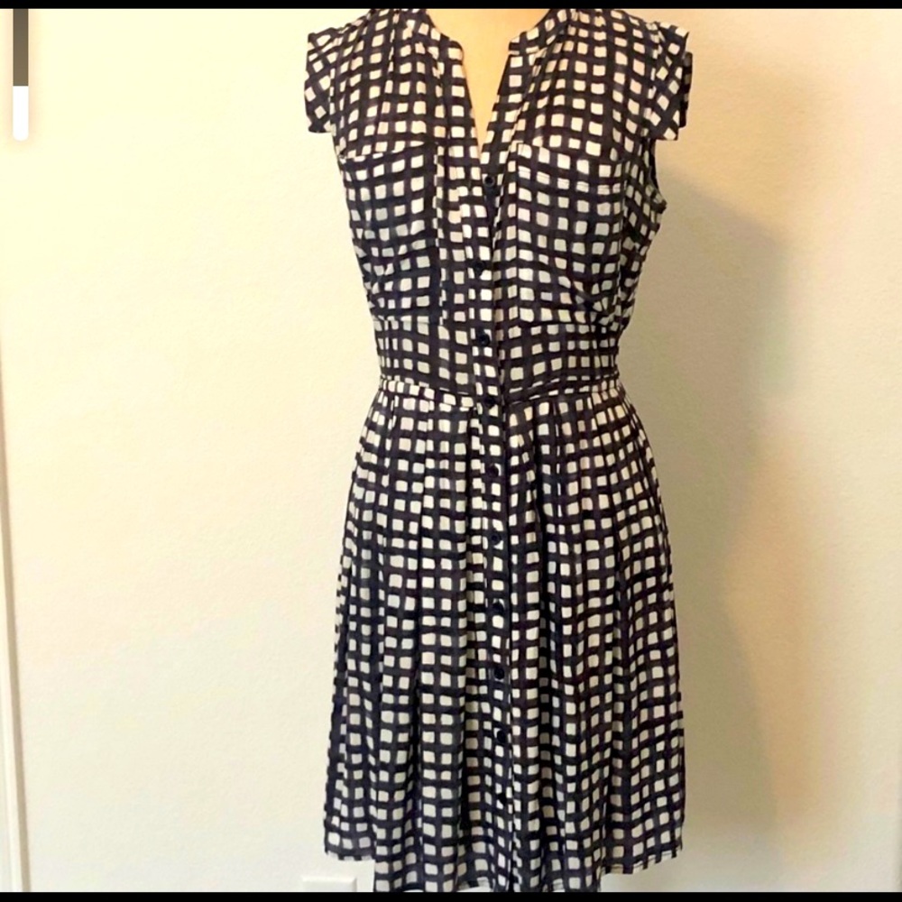 11.1 Thylo checkered dress